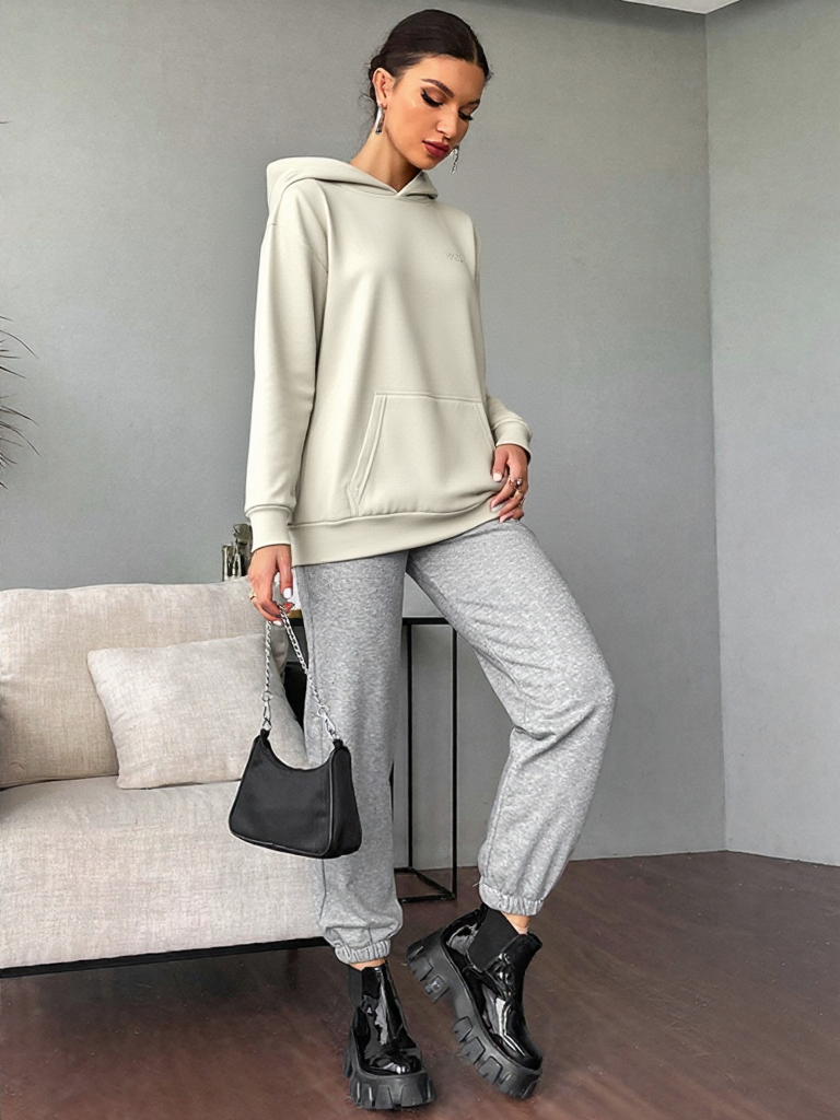 Sweat à capuche urbain teinté